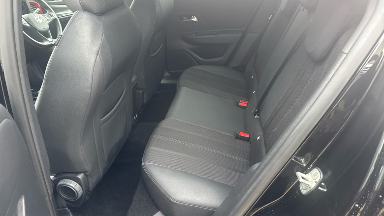 Vauxhall Mokka 100kW GS 50kWh 5dr Auto Electric Hatchback